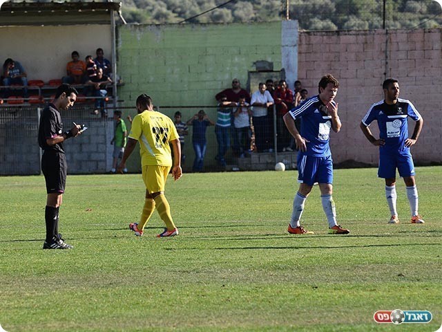 גדיר מורחק (ארנון לוי)